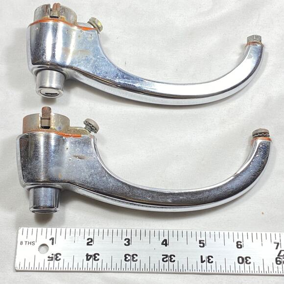 '52-'59 GM Chevrolet GMC Outside Door Handles Set Pair 3698881 OEM Original Part - Picture 8 of 8